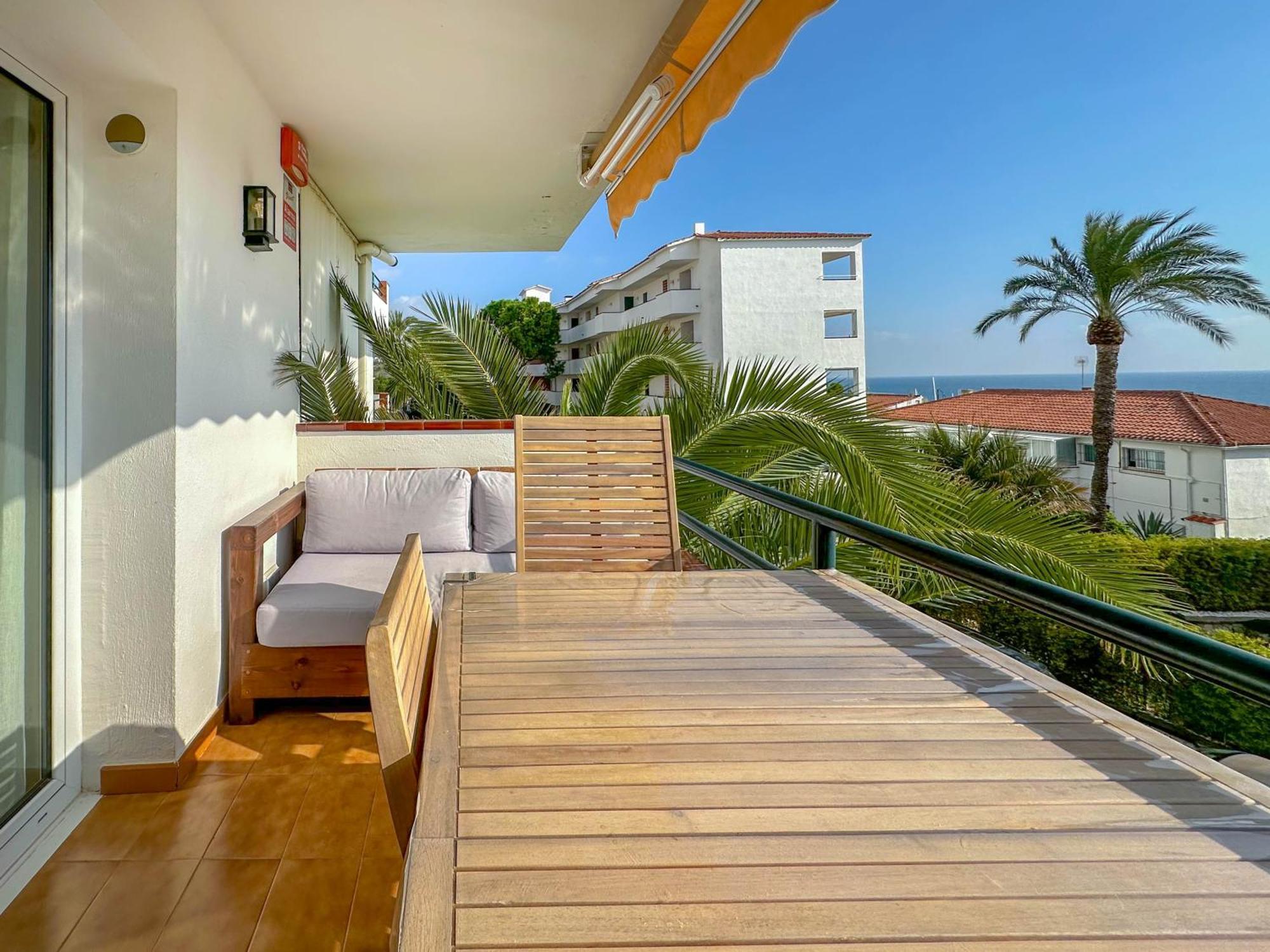Balmins Surf By Hello Homes Sitges Bagian luar foto