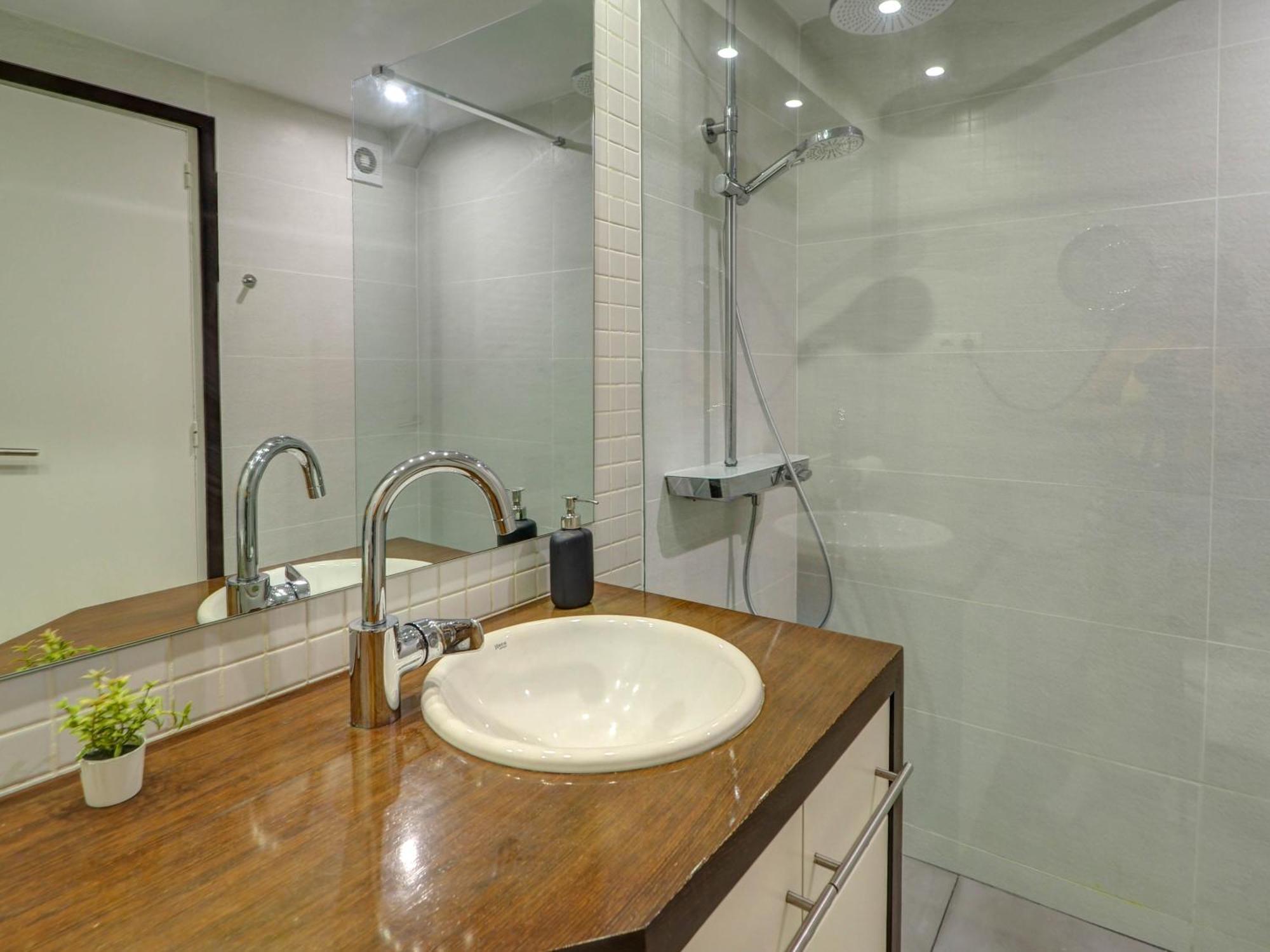 Balmins Surf By Hello Homes Sitges Bagian luar foto